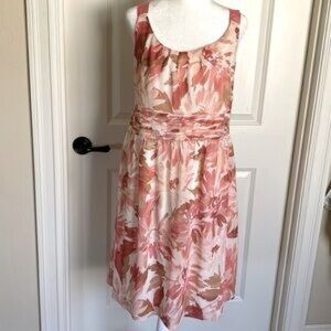 NWT LOFT ANN TAYLOR FLORAL PRINT CHIFFON PLEATED WOMENS SIZE 16 MIDI DRESS LINED